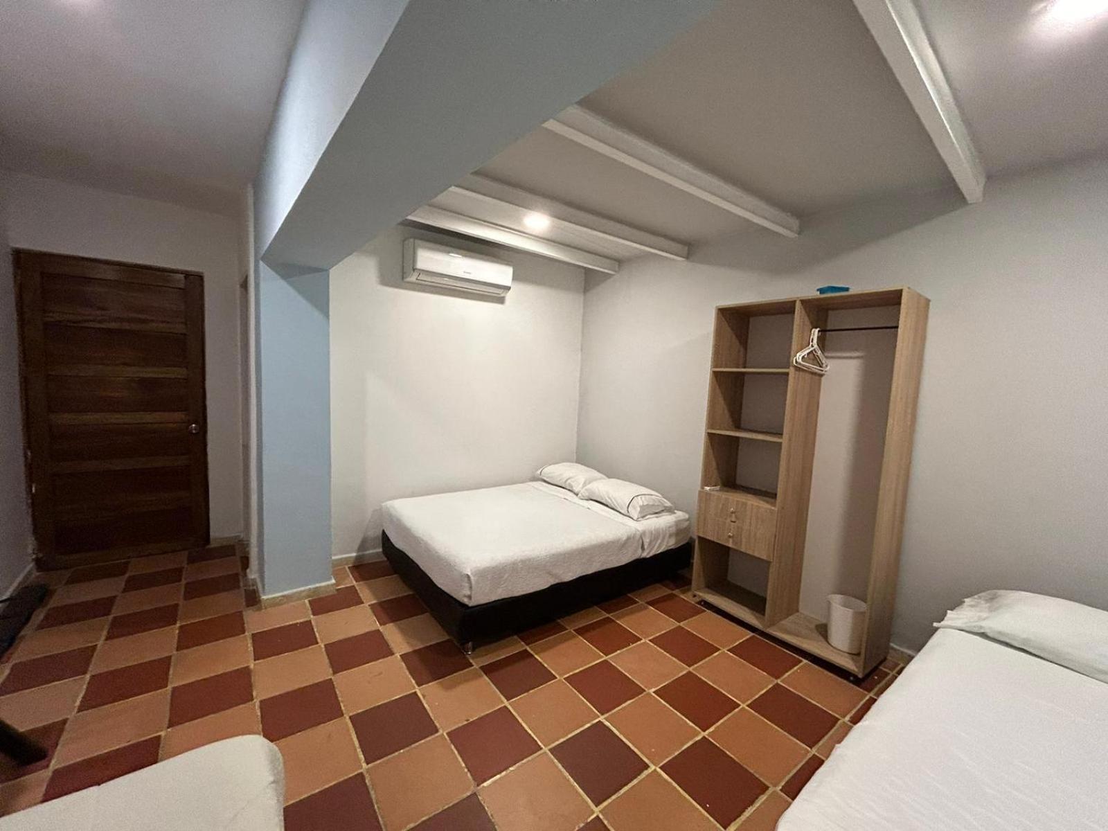 Bed and Breakfast Casa Crespo Картахена Экстерьер фото