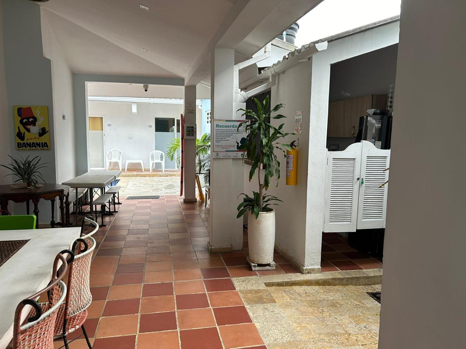 Bed and Breakfast Casa Crespo Картахена Экстерьер фото