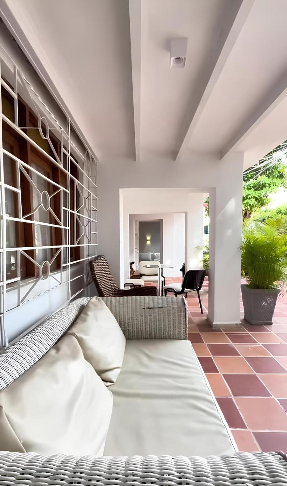 Bed and Breakfast Casa Crespo Картахена Экстерьер фото